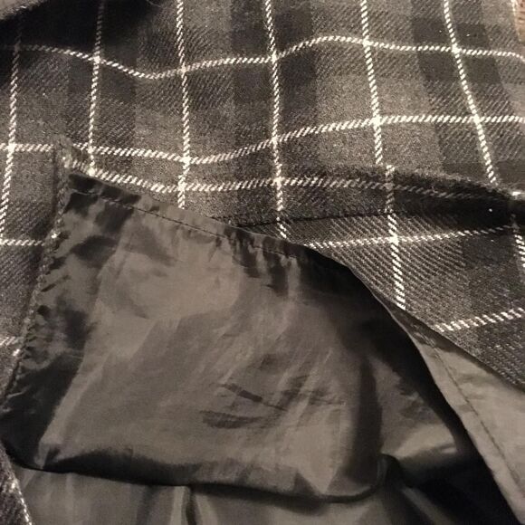 Architect Women's gray and Black plaid Skirt size 12 - Picture 2 of 3